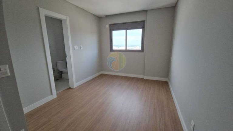 Imagem Apartamento com 4 Quartos à Venda, 150 m² em Centro - Balneário Camboriú