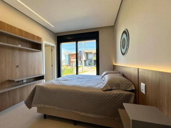 Imagem Casa com 4 Quartos à Venda, 235 m² em Xangri-la - Capao Da Canoa Imagem Casa com 4 Quartos à Venda, 235 m² em Xangri-la - Capao Da Canoa