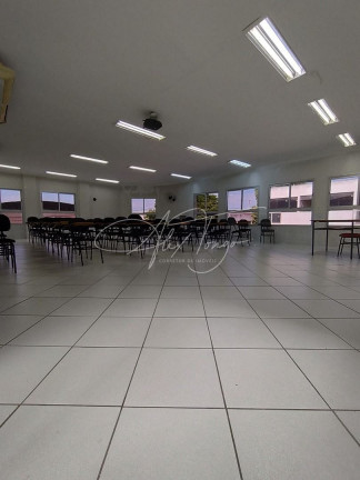 Imagem Imóvel Comercial à Venda ou Locação, 1.784 m² em Parque Residencial Laranjeiras - Serra Imagem Imóvel Comercial à Venda ou Locação, 1.784 m² em Parque Residencial Laranjeiras - Serra