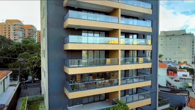 Imagem Apartamento com 3 Quartos à Venda, 132 m² em Alto De Pinheiros - São Paulo