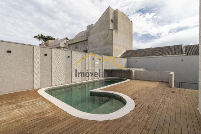 Imagem Casa com 4 Quartos à Venda, 339 m² em Santa Felicidade - Curitiba