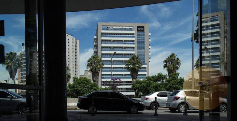Sala Comercial à Venda, 51 m² em Santo Amaro - São Paulo