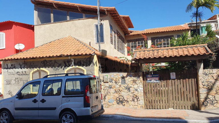 Casa com 2 Quartos à Venda, 250 m² em Praia Dos Anjos - Arraial Do Cabo