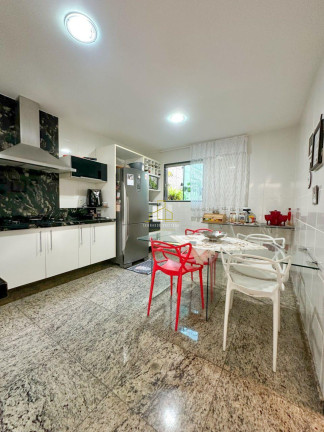 Imagem Casa com 4 Quartos à Venda, 200 m² em Morada De Laranjeiras - Serra Imagem Casa com 4 Quartos à Venda, 200 m² em Morada De Laranjeiras - Serra