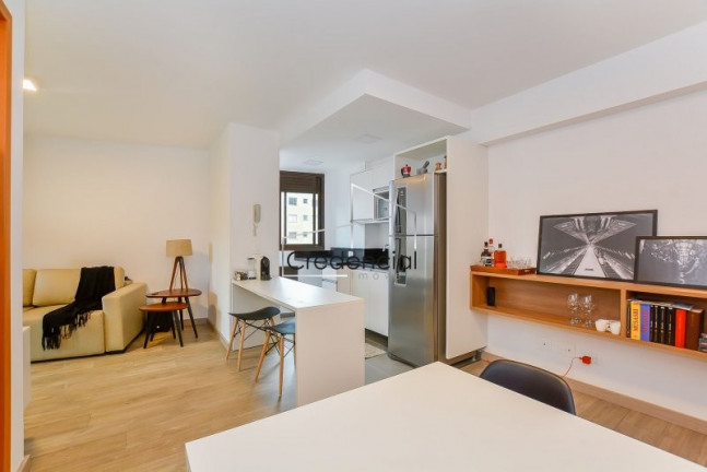 Imagem Apartamento com 1 Quarto à Venda, 30 m² em água Verde - Curitiba