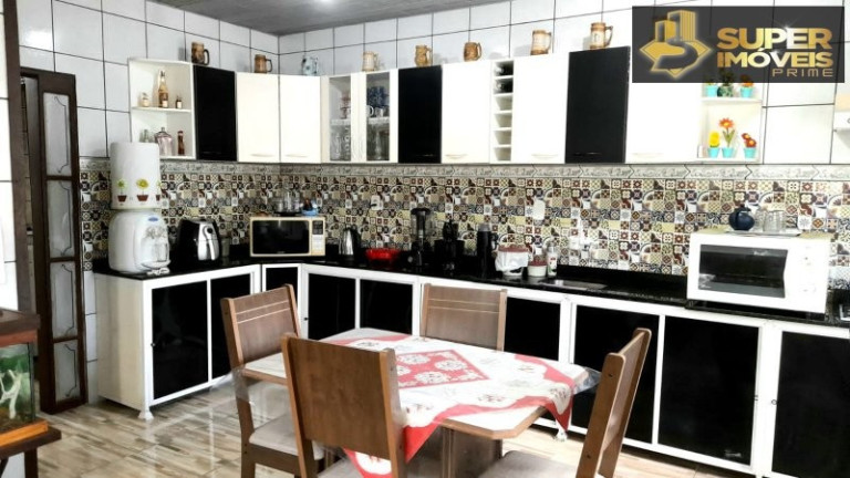Imagem Casa com 4 Quartos à Venda, 432 m² em Laranjal - Pelotas Imagem Casa com 4 Quartos à Venda, 432 m² em Laranjal - Pelotas
