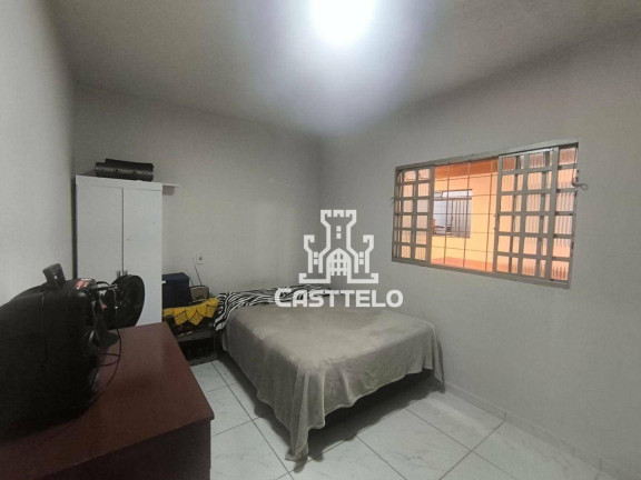 Imagem Casa com 3 Quartos à Venda, 260 m² em Jardim Acapulco - Londrina