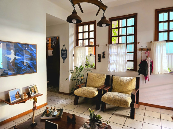 Casa com 4 Quartos à Venda,  em Barra - Salvador