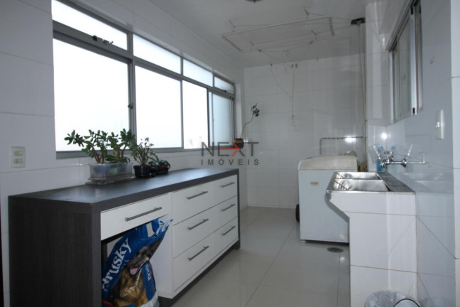 Imagem Apartamento com 3 Quartos à Venda, 197 m² em Centro - Curitiba