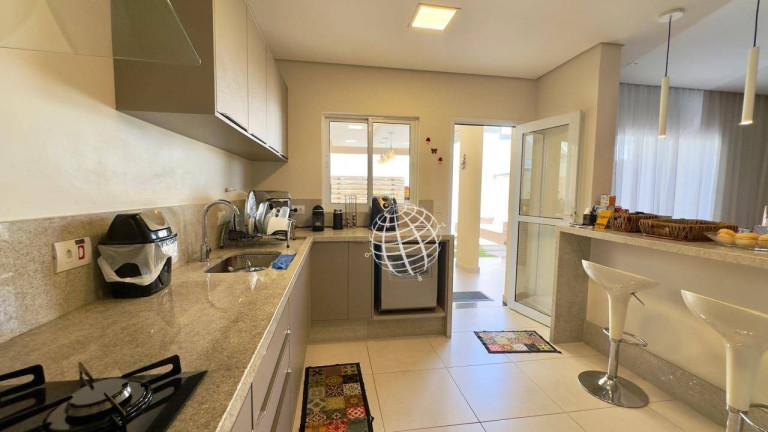 Imagem Casa com 3 Quartos à Venda, 165 m² em Vila Giglio - Atibaia Imagem Casa com 3 Quartos à Venda, 165 m² em Vila Giglio - Atibaia