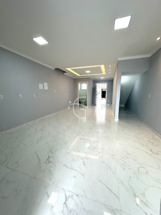 Imagem Casa com 3 Quartos à Venda, em Costa E Silva - Joinville Imagem Casa com 3 Quartos à Venda, em Costa E Silva - Joinville
