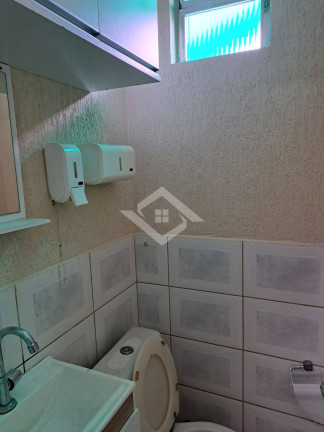 Imagem Galpão para Alugar, 25 m² em Taquara - Rio De Janeiro