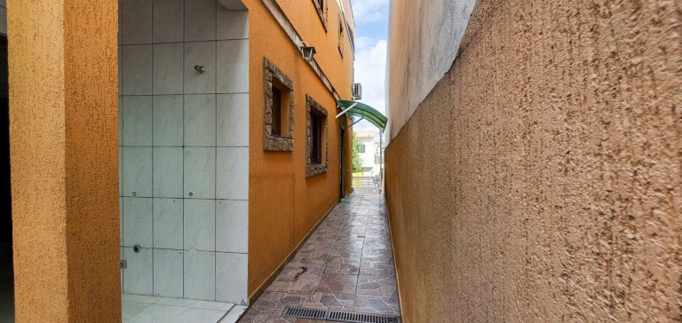 Imagem Casa com 3 Quartos à Venda, 180 m² em Vila Do Americano - Ferraz De Vasconcelos Imagem Casa com 3 Quartos à Venda, 180 m² em Vila Do Americano - Ferraz De Vasconcelos