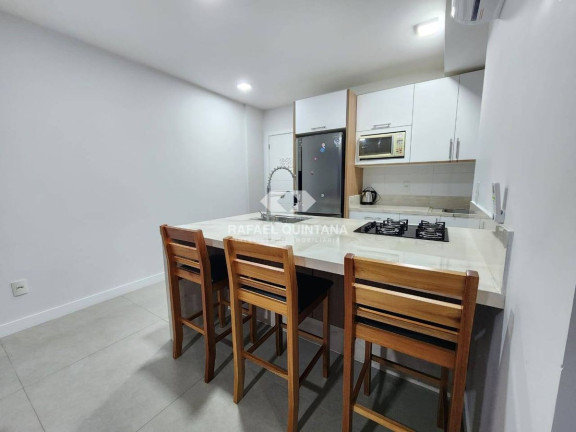 Apartamento com 1 Quarto para Alugar, 54 m² em Itacorubi - Florianópolis