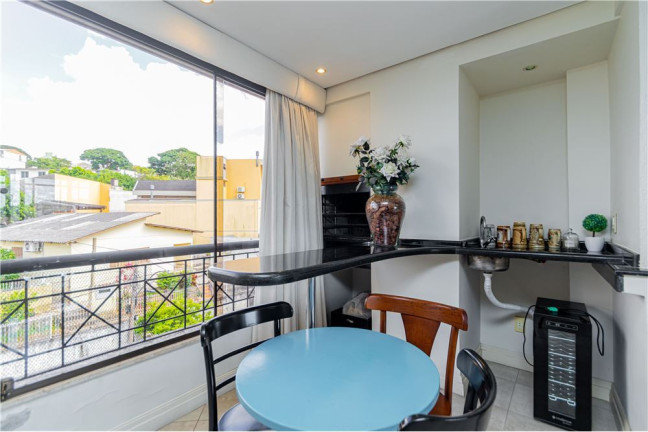 Imagem Apartamento com 3 Quartos à Venda, 119 m² em Medianeira - Porto Alegre