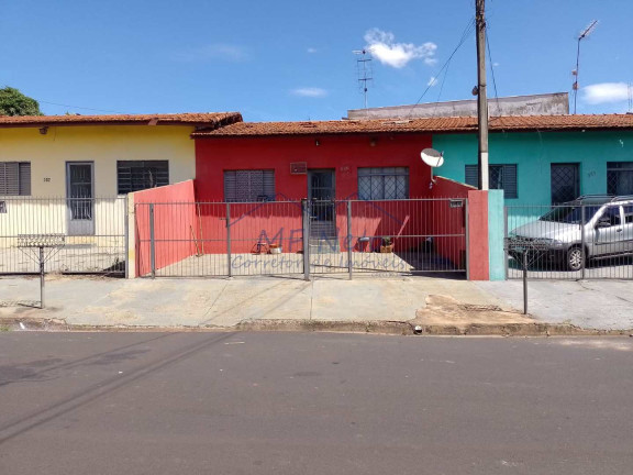 Imagem Casa com 2 Quartos à Venda, 435 m² em Vila Pinheiro - Pirassununga
