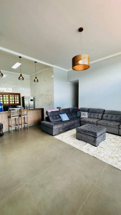 Imagem Chácara com 7 Quartos à Venda, 3.000 m² em Taboão - Piracaia