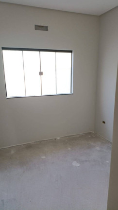 Imagem Casa com 3 Quartos à Venda,  em Jardim Interlagos Ii - Arapongas