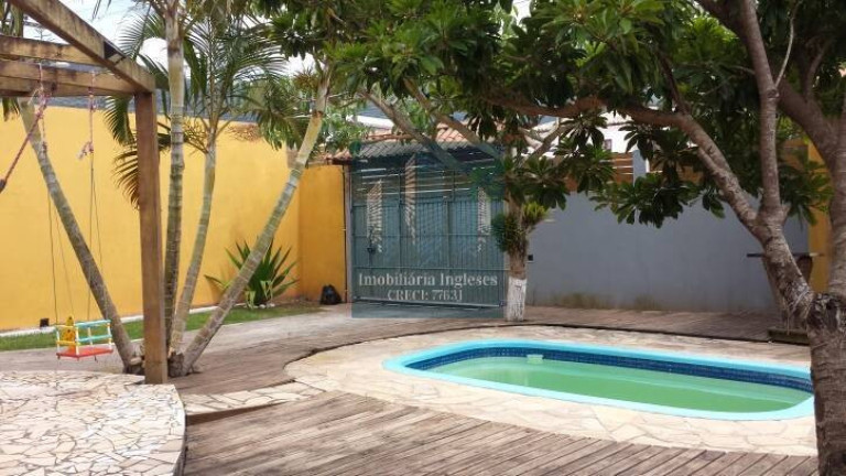 Imagem Casa com 3 Quartos à Venda, 368 m² em São João Do Rio Vermelho - Florianópolis Imagem Casa com 3 Quartos à Venda, 368 m² em São João Do Rio Vermelho - Florianópolis