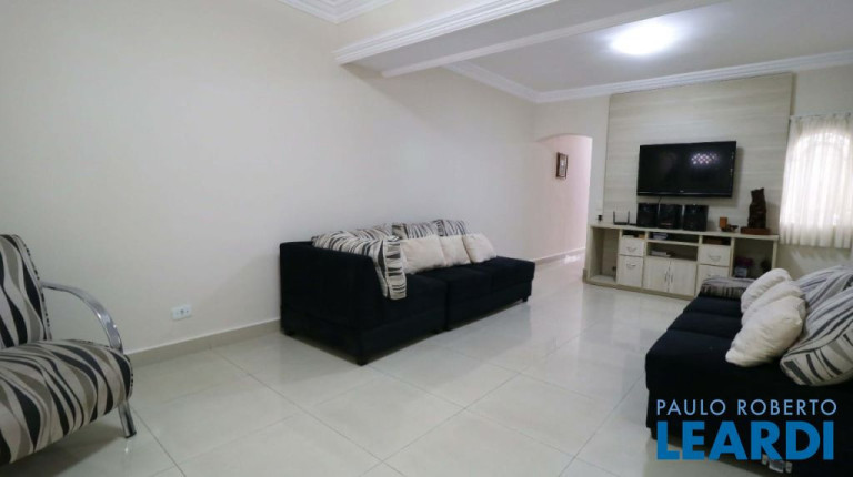 Sobrado com 3 Quartos à Venda, 217 m² em Vila Floresta - Santo André