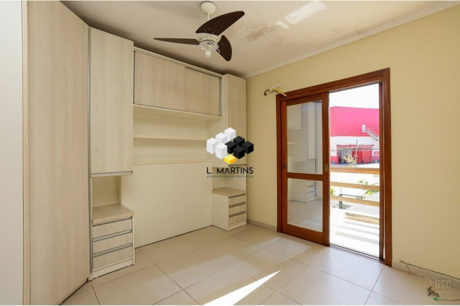 Imagem Casa com 3 Quartos à Venda, 143 m² em Hípica - Porto Alegre Imagem Casa com 3 Quartos à Venda, 143 m² em Hípica - Porto Alegre