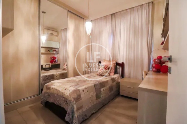 Imagem Casa com 4 Quartos à Venda, 360 m² em Jardim América - Goiânia