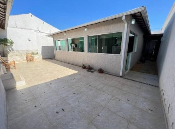 Imagem Casa com 4 Quartos à Venda, 360 m² em R$1.200.000,00 // Santa Mônica - Belo Horizonte Imagem Casa com 4 Quartos à Venda, 360 m² em R$1.200.000,00 // Santa Mônica - Belo Horizonte