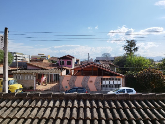 Imagem Sobrado com 3 Quartos à Venda, 215 m² em Alto Do Cardoso - Pindamonhangaba