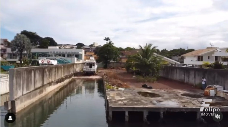 Imagem Terreno à Venda, 1.547 m² em Centro - Guarapari