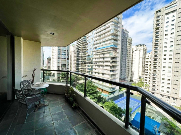 Imagem Apartamento com 3 Quartos à Venda, 220 m² em Itaim Bibi - São Paulo Imagem Apartamento com 3 Quartos à Venda, 220 m² em Itaim Bibi - São Paulo