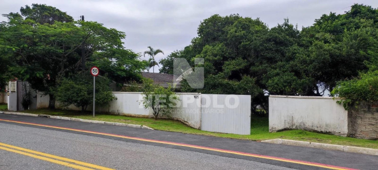 Casa com 2 Quartos para Alugar, 90 m² em Praia Do Estaleiro - Balneario Camboriu
