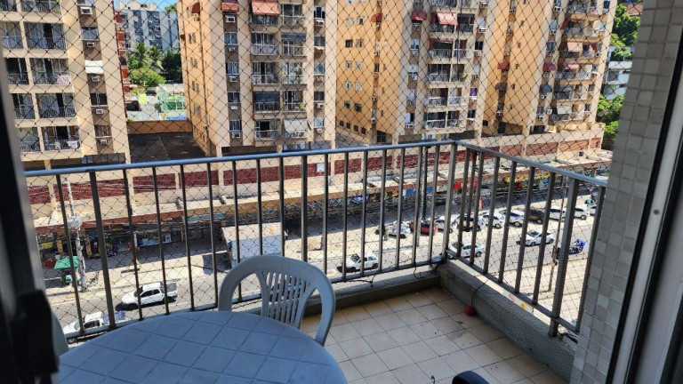 Imagem Apartamento com 2 Quartos à Venda, 70 m² em Praça Seca - Rio De Janeiro Imagem Apartamento com 2 Quartos à Venda, 70 m² em Praça Seca - Rio De Janeiro