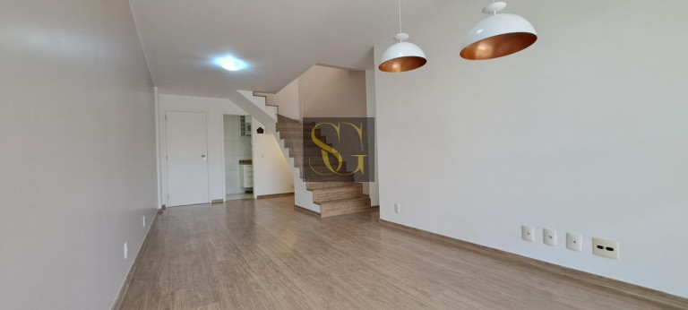 Imagem Cobertura com 4 Quartos à Venda, 145 m² em Alto - Teresópolis