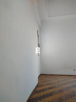 Imagem Apartamento com 3 Quartos à Venda, 85 m² em Centro - Santa Maria