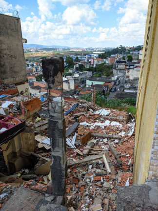 Imagem Terreno à Venda, 445 m² em Centro - Carapicuíba Imagem Terreno à Venda, 445 m² em Centro - Carapicuíba
