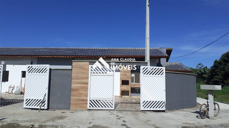 Imagem Casa com 2 Quartos à Venda, 64 m² em Grandesp - Itanhaem