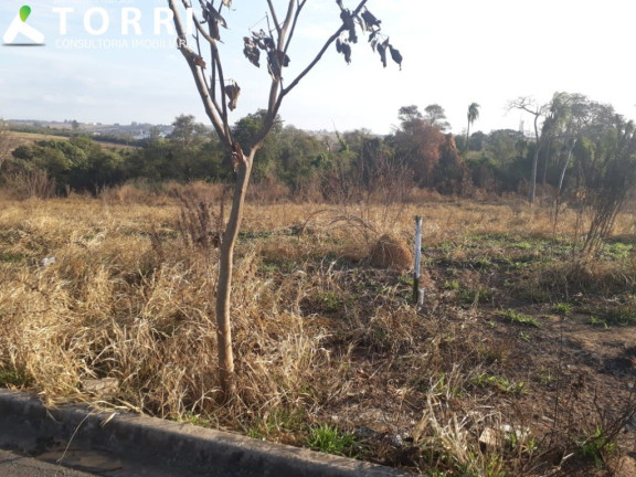 Imagem Terreno à Venda, 1.440 m² em Zona Industrial - Sorocaba Imagem Terreno à Venda, 1.440 m² em Zona Industrial - Sorocaba