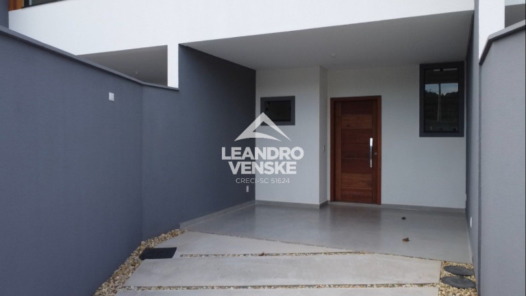 Imagem Sobrado com 3 Quartos à Venda,  em Glória - Joinville