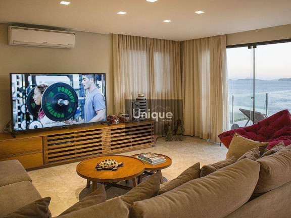 Imagem Casa com 4 Quartos à Venda, 270 m² em Ferradurinha - Armação Dos Búzios Imagem Casa com 4 Quartos à Venda, 270 m² em Ferradurinha - Armação Dos Búzios