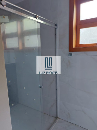 Imagem Casa com 3 Quartos à Venda, 300 m² em Parque Salutares - Paraíba Do Sul Imagem Casa com 3 Quartos à Venda, 300 m² em Parque Salutares - Paraíba Do Sul