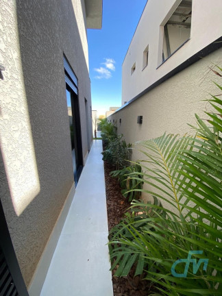 Imagem Casa com 4 Quartos à Venda, 243 m² em Jardim São Pedro - Mogi Das Cruzes Imagem Casa com 4 Quartos à Venda, 243 m² em Jardim São Pedro - Mogi Das Cruzes