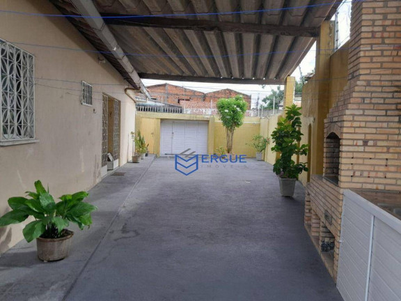Casa com 3 Quartos à Venda, 150 m² em Parangaba - Fortaleza