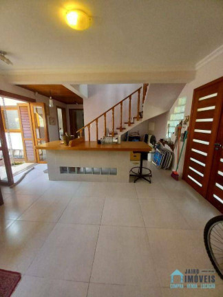 Imagem Casa com 3 Quartos à Venda, 200 m² em Centro - Tramandaí Imagem Casa com 3 Quartos à Venda, 200 m² em Centro - Tramandaí