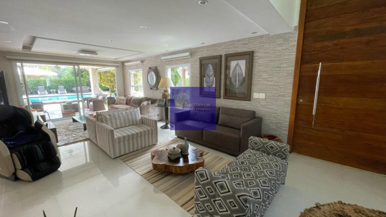 Imagem Casa com 7 Quartos à Venda, em Enseada - Guarujá Imagem Casa com 7 Quartos à Venda, em Enseada - Guarujá