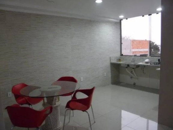 Imagem Sala Comercial à Venda, 460 m² em Medianeira - Porto Alegre Imagem Sala Comercial à Venda, 460 m² em Medianeira - Porto Alegre