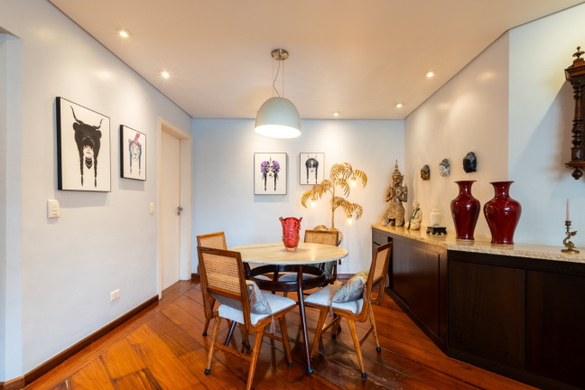 Imagem Apartamento com 4 Quartos à Venda, 141 m² em Moema - São Paulo