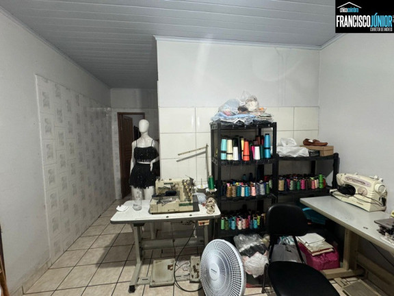 Imagem Casa com 4 Quartos à Venda, 296 m² em Setor Coimbra - Goiânia Imagem Casa com 4 Quartos à Venda, 296 m² em Setor Coimbra - Goiânia