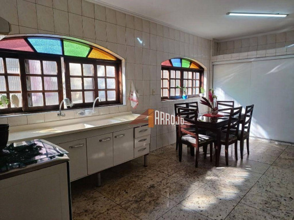 Imagem Sobrado com 4 Quartos à Venda, 242 m² em Penha De França - São Paulo Imagem Sobrado com 4 Quartos à Venda, 242 m² em Penha De França - São Paulo