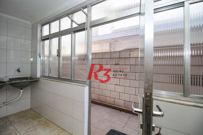 Imagem Casa com 3 Quartos à Venda, 160 m² em Embaré - Santos