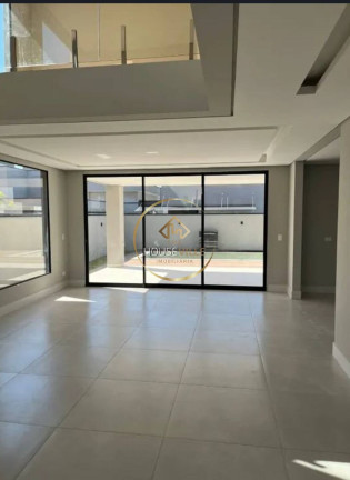 Imagem Casa de Condomínio com 3 Quartos à Venda, 230 m² em Bairro Do Grama - Caçapava Imagem Casa de Condomínio com 3 Quartos à Venda, 230 m² em Bairro Do Grama - Caçapava